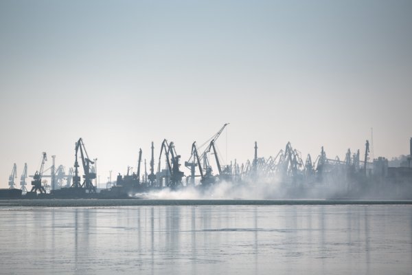 Rosja zaatakowała rakietami obwód odeski, uszkodzono infrastrukturę port...