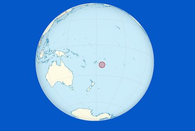 57-letni mężczyzna z Tonga przetrwał 27 godzin w morzu podczas tsunami
