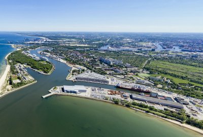 Weber: rząd planuje przeznaczyć 856 mln zł na falochron dla terminalu w Gdańsku