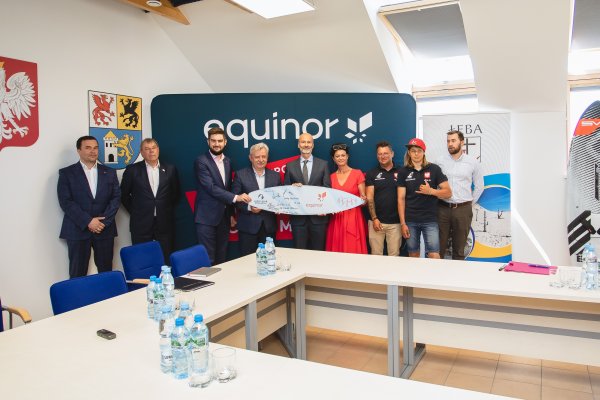 Equinor sponsorem młodzieżowego klubu żeglarskiego w Łebie