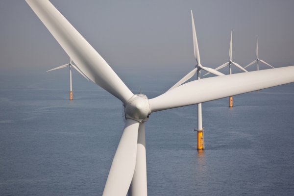 RWE ubiega się o pozwolenie lokalizacyjne dla morskiej farmy wiatrowej w Polsce o mocy ...