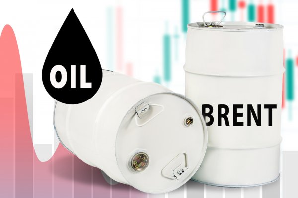 Ceny ropy wahają się. Brak decyzji UE w sprawie rosyjskiej ropy