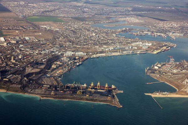 CNN: Atak na port w Odessie po zawarciu umowy o eksporcie zboża obnażył prawdziwe oblic...