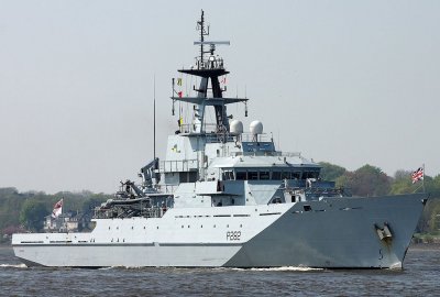 Dwa okręty patrolowe popłyną na Jersey w związku z groźbami Francji
