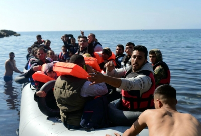 Włoskie MSW: dziesiąty miesiąc z rzędu spada fala migracyjna