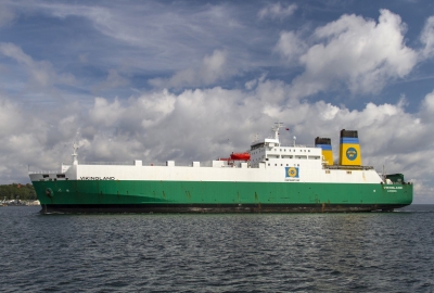 Znany z obsługi połączeń do Gdyni statek Vikingland został sprzedany
