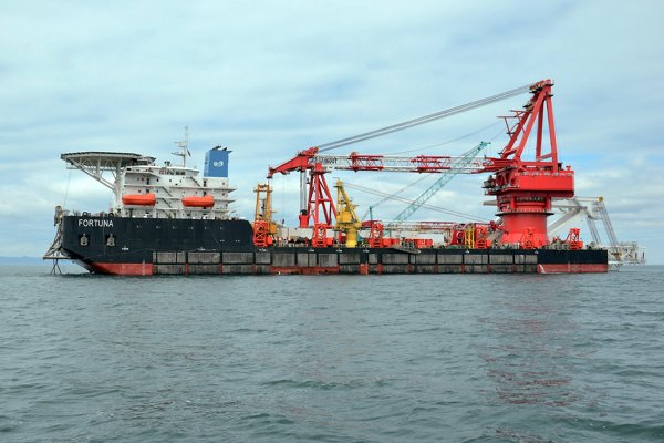 Pracująca przy Nord Stream 2 barka Fortuna i jej armator objęci sankcjami