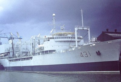 Zatonął (nie)największy okręt marynarki wojennej Iranu