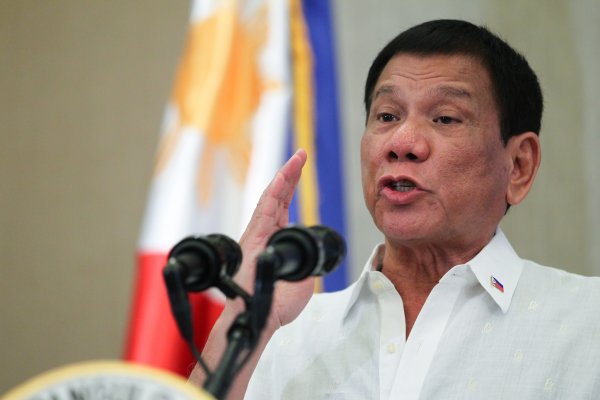 Prezydent Filipin zabronił członkom rządu publicznych wypowiedzi o Morzu Południowochiń...