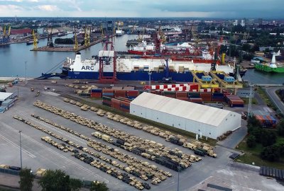 ARC dostarcza sprzęt 1. Dywizji Piechoty USA do Gdańska w ramach operacj...