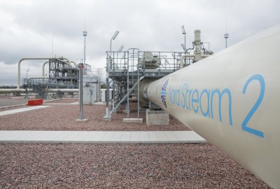 Gazprom zaczął zapełniać gazem drugą nitkę gazociągu Nord Stream 2...