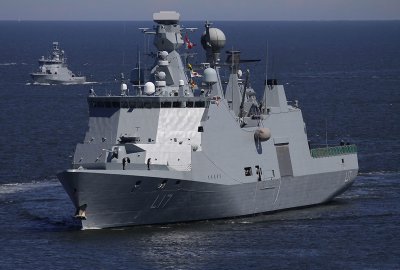 Kolejne okręty NATO z techniczną wizytą w porcie Gdynia