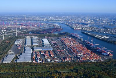 Globalna sytuacja polityczna wpływa na wyniki portu w Hamburgu