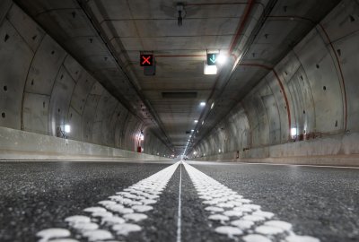 Blisko 44 tys. pojazdów przejechało podczas weekendu tunelem pod Świną