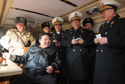 Kim Dzong Un nadzorował test nowego pocisku ziemia-woda; chce wzmocnienia granic morski...
