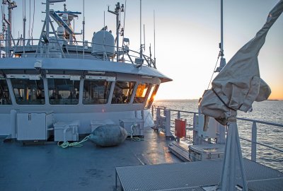 Dziesiątki okrętów w rozpoczętych właśnie w Arktyce ćwiczeniach wojskowych państw NATO ...