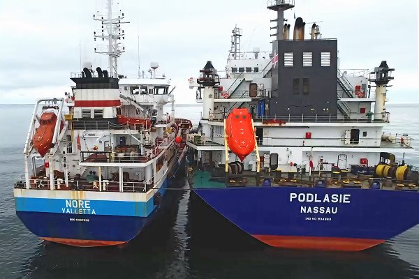 Pierwsze bunkrowanie biopaliwa na statek Polskiej Żeglugi Morskiej