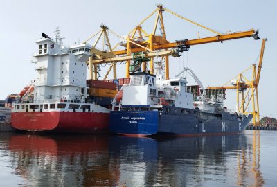 Pierwsze bunkrowanie statku paliwem LNG w porcie Kłajpeda