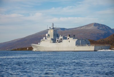 Rząd Norwegii zapowiada wzmocnienie marynarki wojennej nowymi fregatami,...