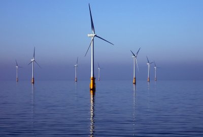 60 GW do 2030 r. i do 300 GW do 2050 r. z morskich źródeł odnawialnych - cel w UE