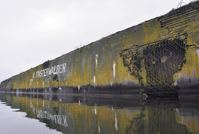 Nie ruszajmy betonowca z jeziora