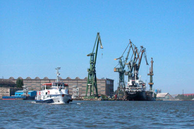 Stocznia Gdańsk wciąż na niespokojnych wodach