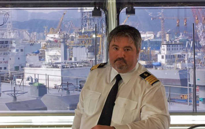 Kapitan Jacek Polak