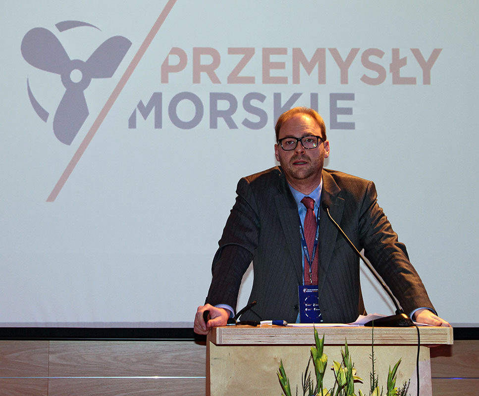 Jednym z prelegentów i panelistów sesji ''stoczniowej'' (Przemysły Morskie) był Christophe Tytgat, sekretarz generalny SEA Europe