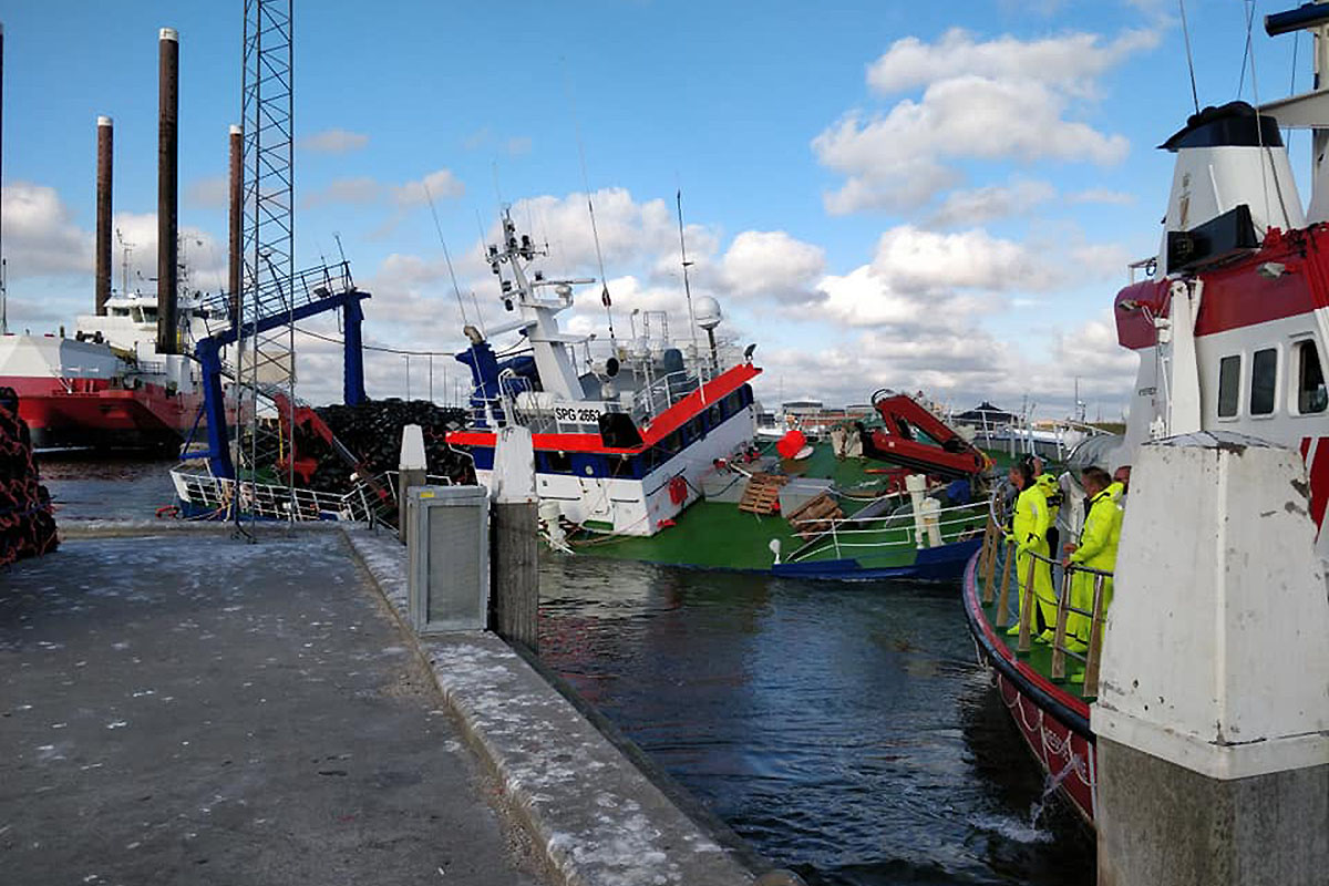Statek do połowu krabów Helot w niebezpieczeństwie u wybrzeża Danii