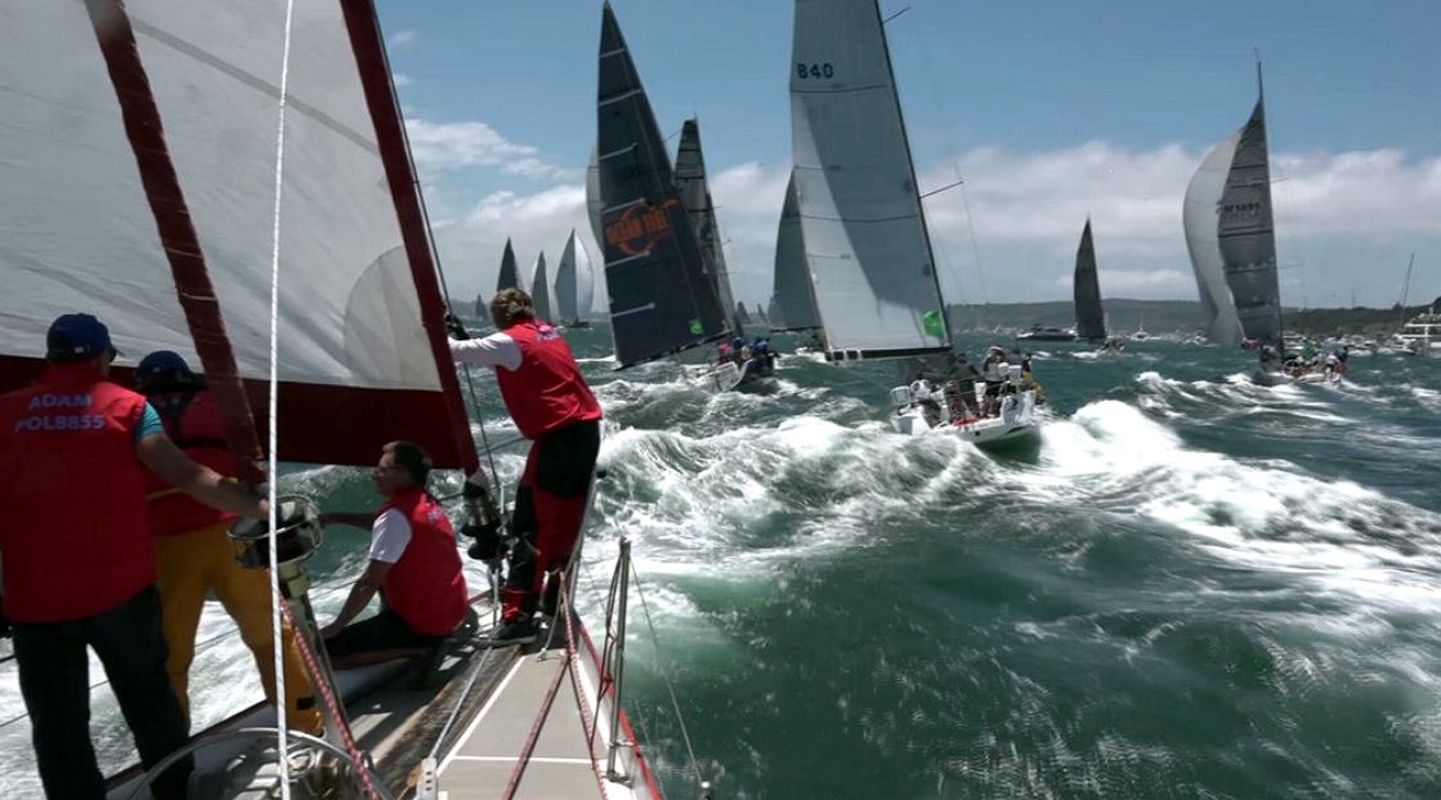 Selma Expeditions na starcie regat Sydney - Hobart