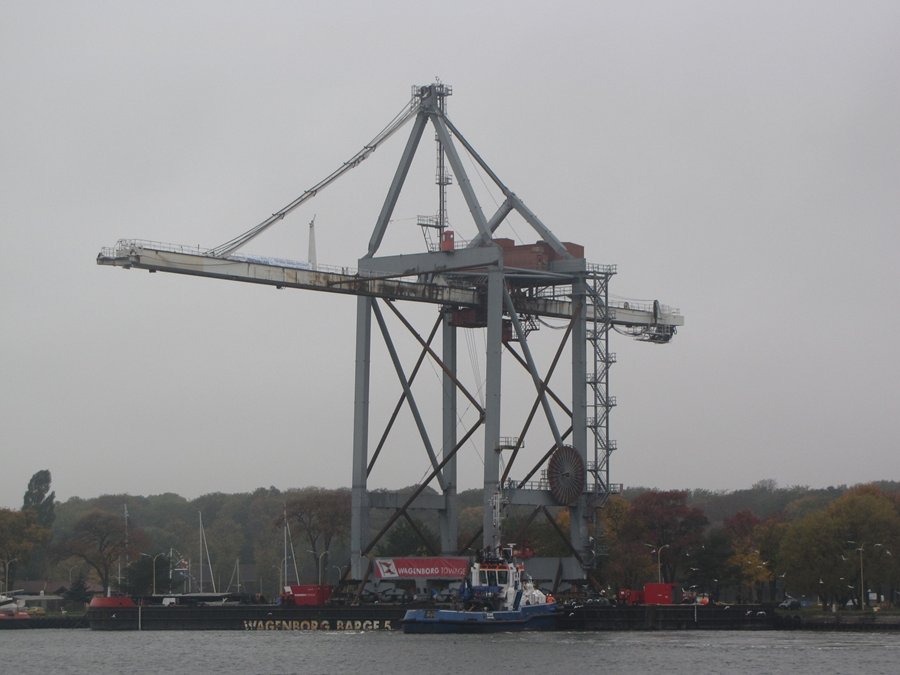 Nowa suwnica dla Portu Handlowego Świnoujście Nowa suwnica dla Portu Handlowego Świnoujście