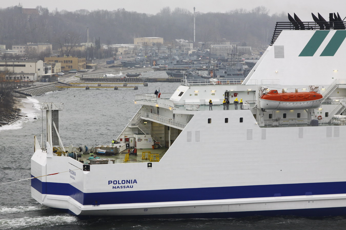 m/f Polonia opuszcza Gdynię Fot. PortalMorski.pl