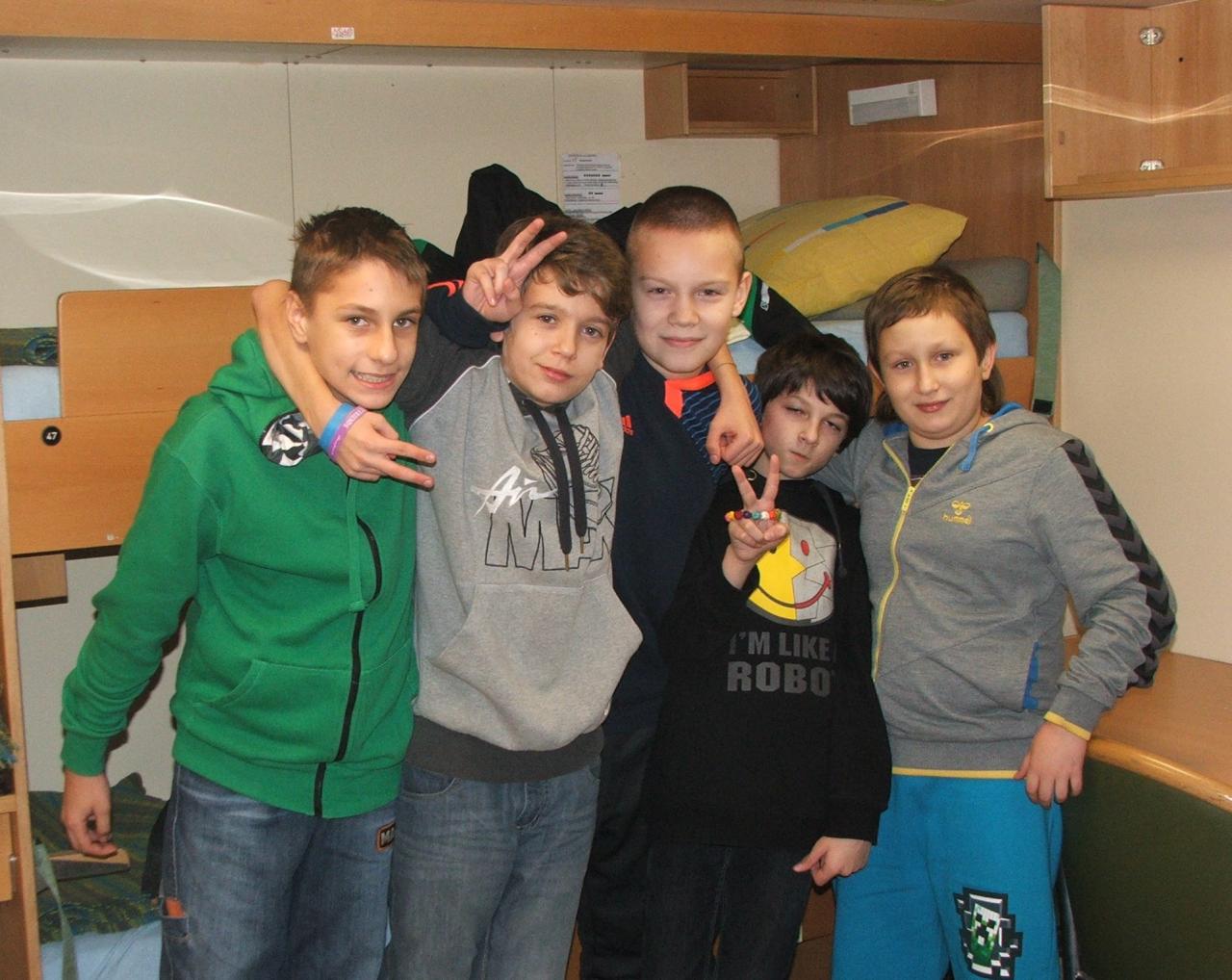 Kochamy ten statek ! - piątka z Vb SP 3 z Gryfina.JPG