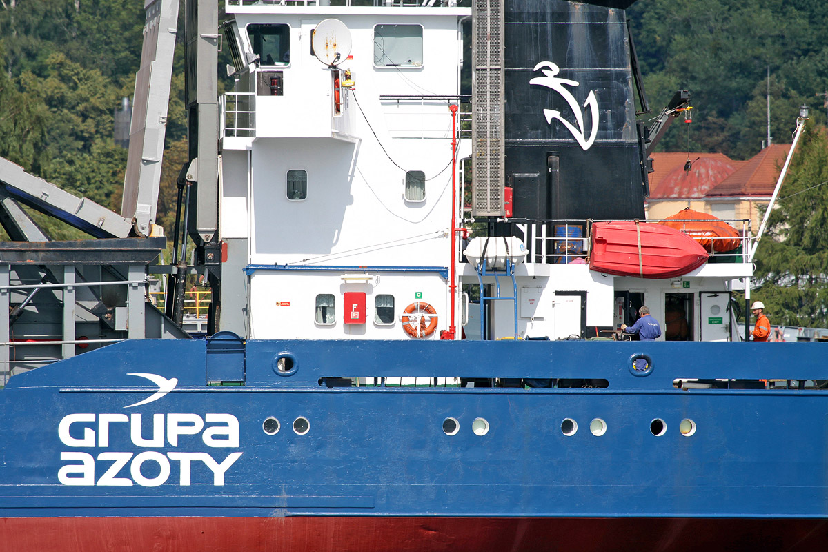 Thurkus w nowym malowaniu z logotypem Grupy Azoty