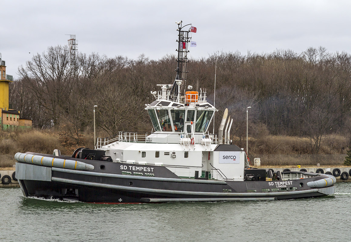 SD Tempest - wyjście z portu Gdańsk do Portsmouth. Fot.: Piotr B. Stareńczak