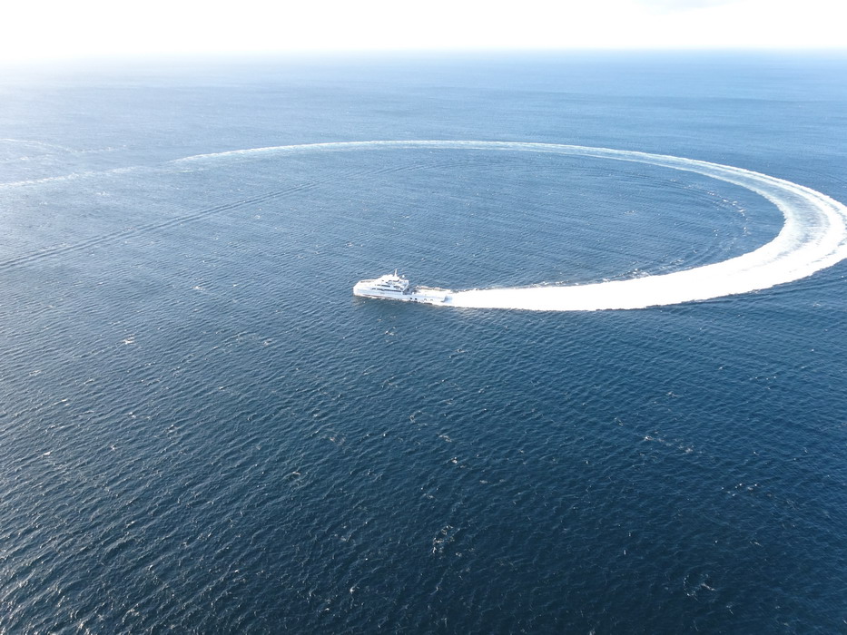 Fast Crew Boat Muslim Magomayev