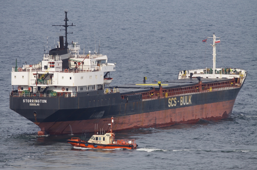 Storrington wychodzący z portu Gdynia Storrington wychodzący z portu Gdynia