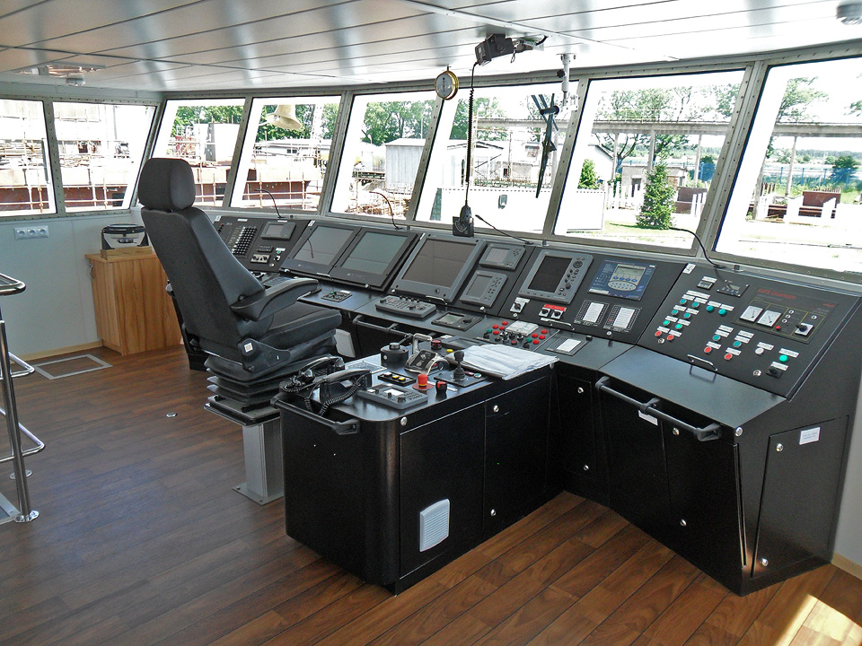 Sterówka statku Bayagbona