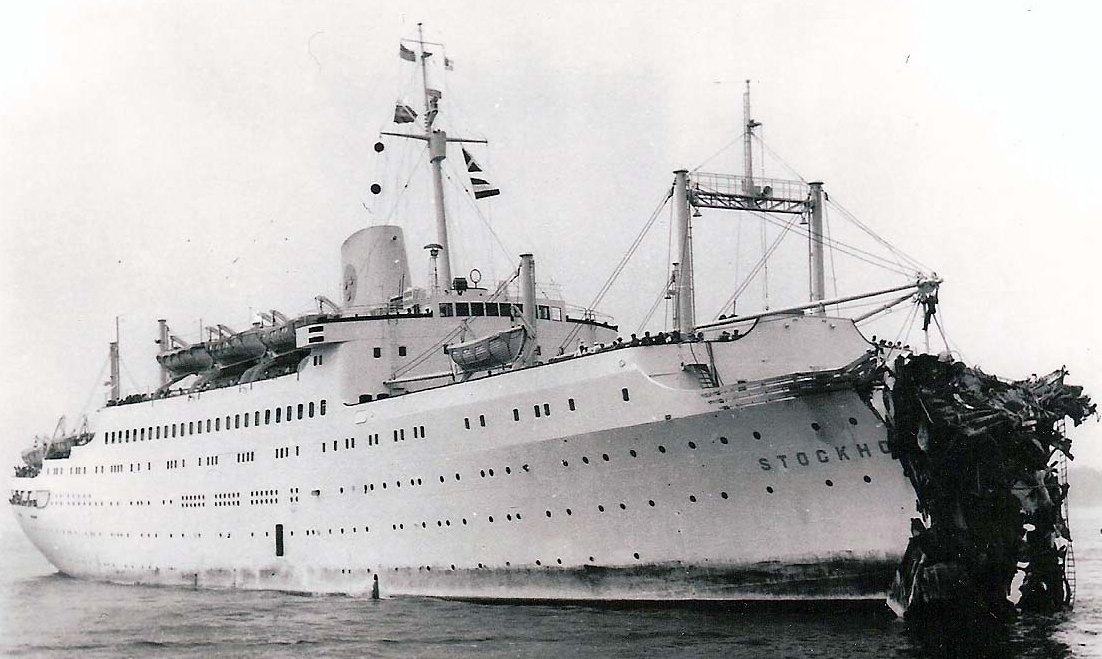 Stockholm - obecnie Athena - po kolizji, która doprowadziła do zatonięcia liniowca Andrea Doria