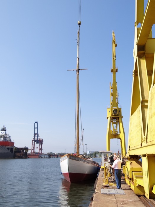 Zaruski z grotmasztem