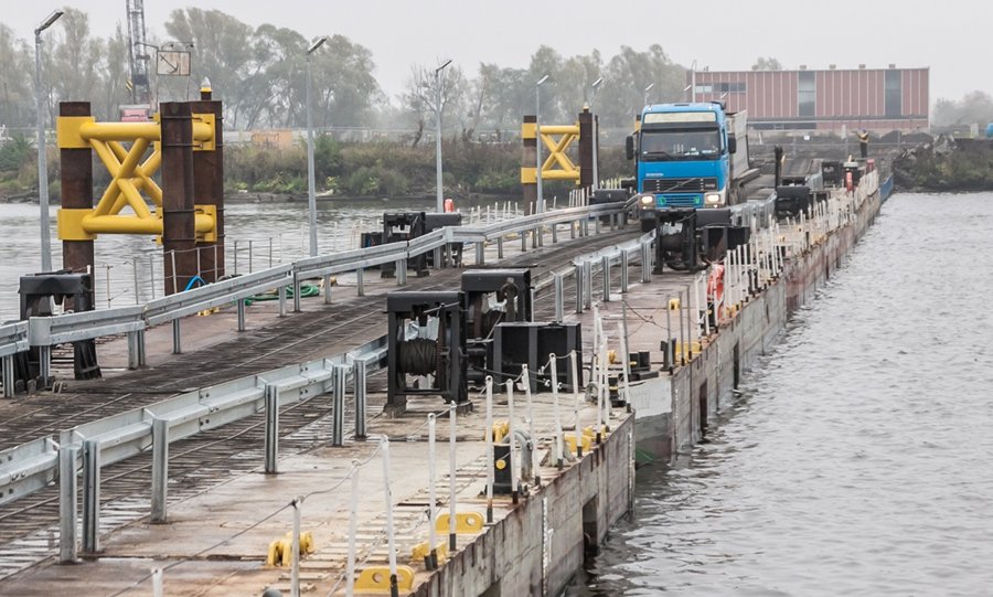 Most pontonowy na Gryfię Most pontonowy na Gryfię