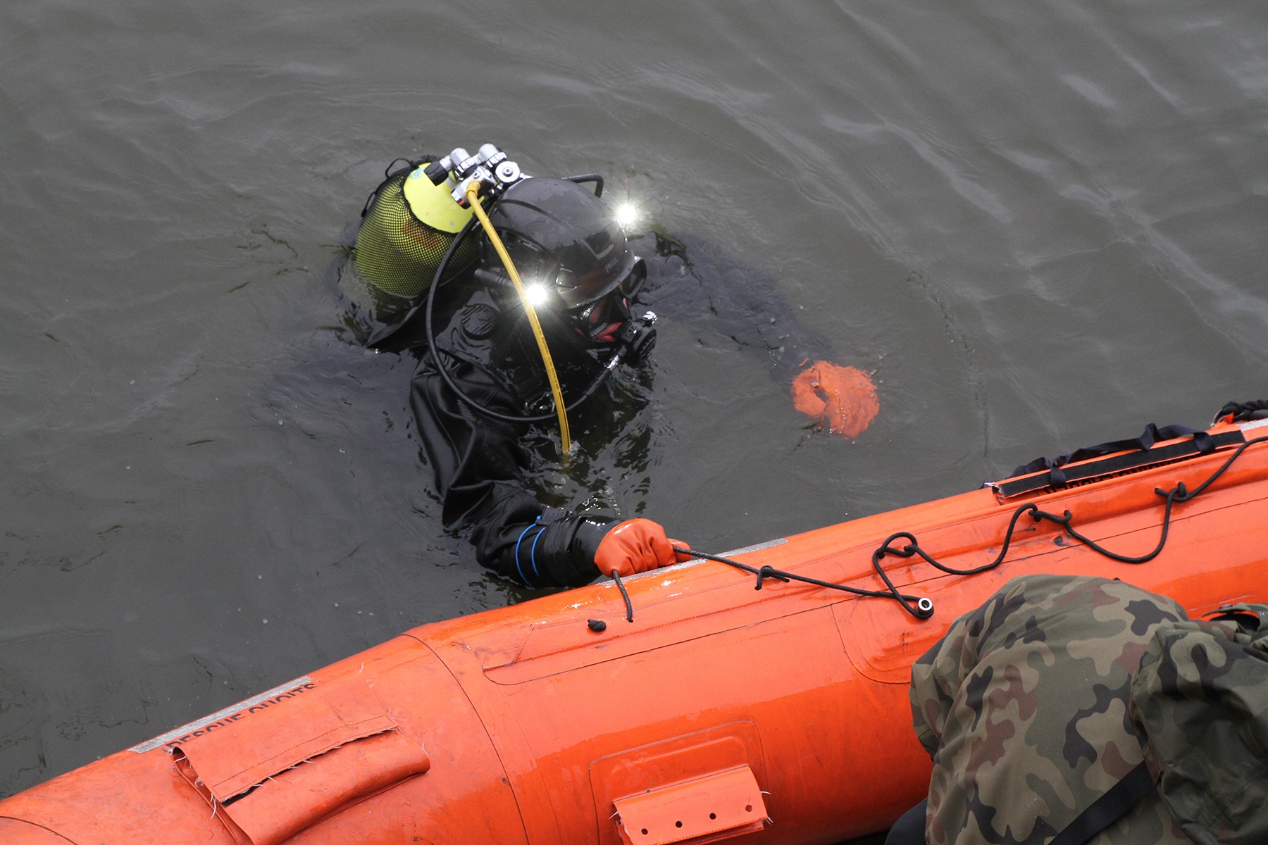 Zakończono proces wydobycia bomb głębinowych