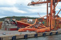 Uszkodzona suwnica Uszkodzona suwnica