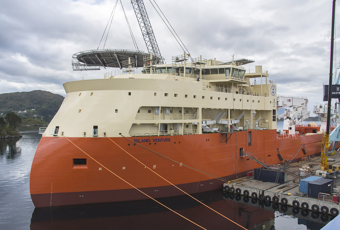 25 sierpnia br. dokonano operacji wydokowania statku