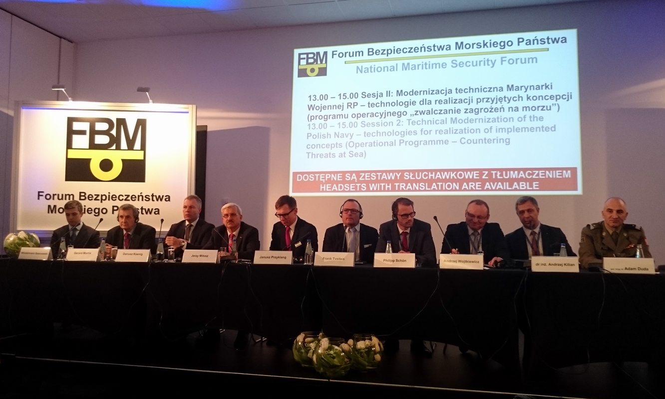 Paneliści II sesji poświęconej modernizacji technicznej MW RP