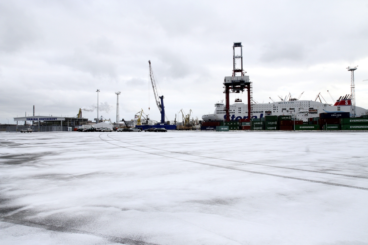 Nowa powierzchnia terminalu w Porcie Gdańsk Nowa powierzchnia terminalu w Porcie Gdańsk