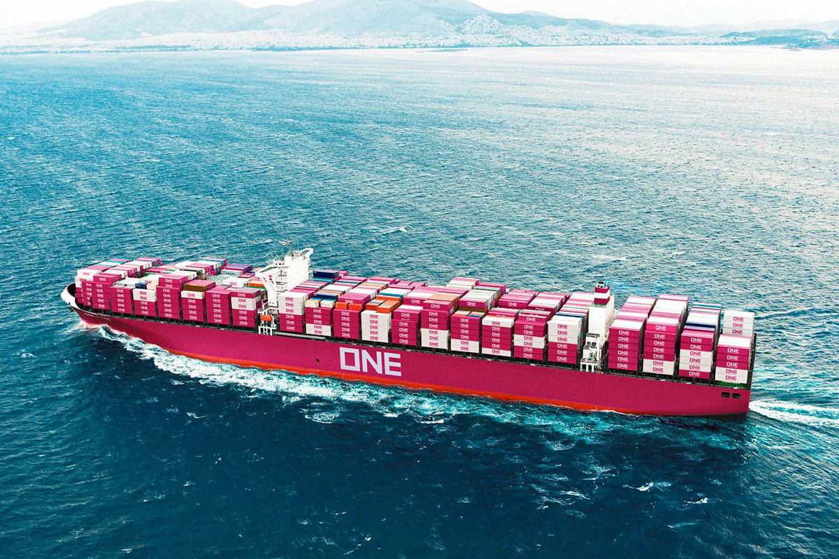 Różowe barwy nowego morskiego przewoźnika kontenerowego