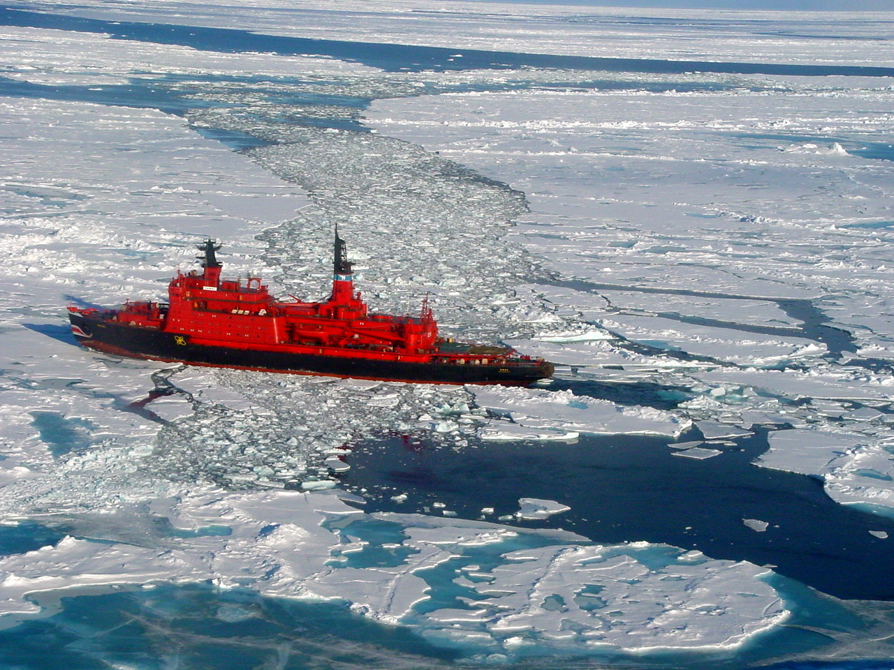 statek arktyczny