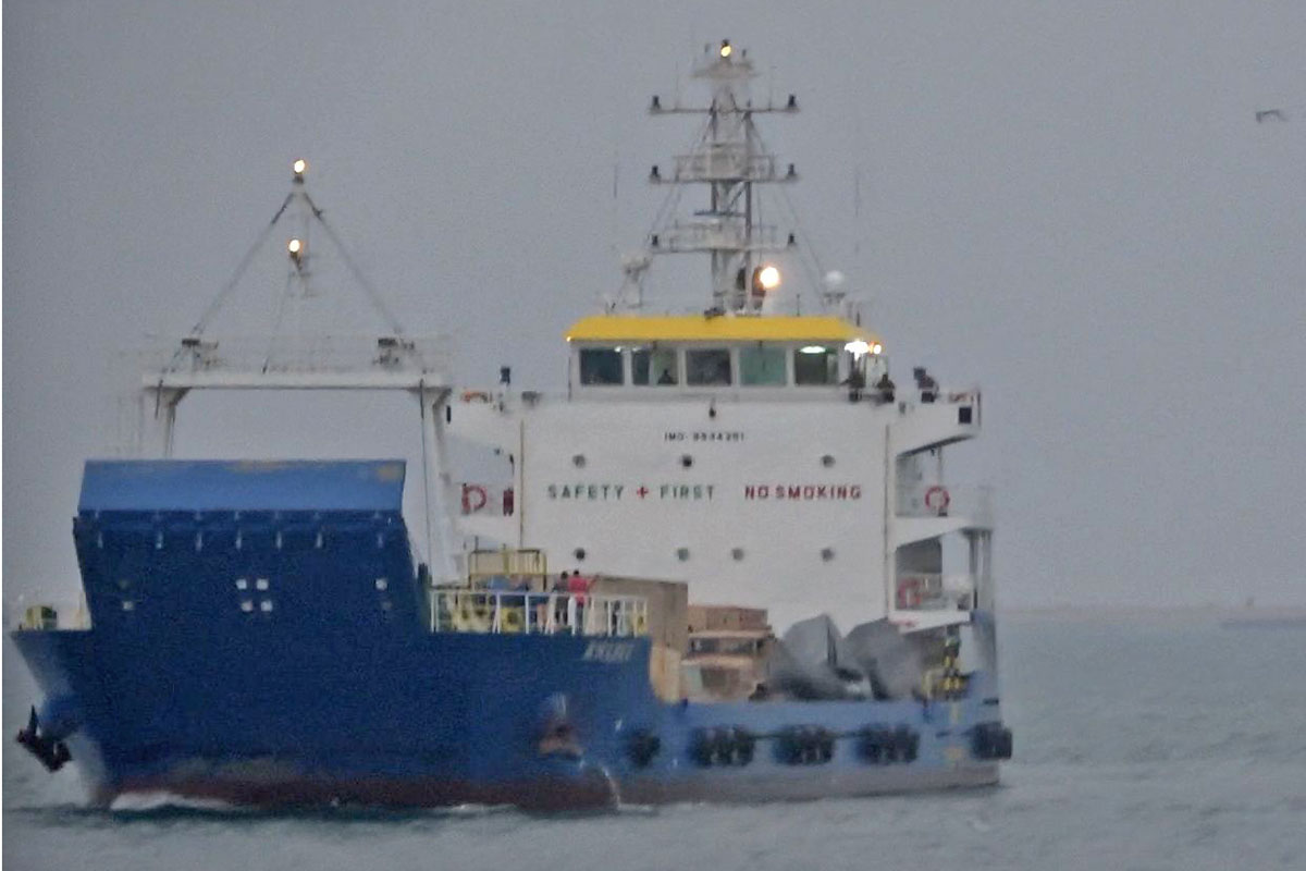 Statek do przewozu pokładowych ładunków ro-ro - Rwabee
