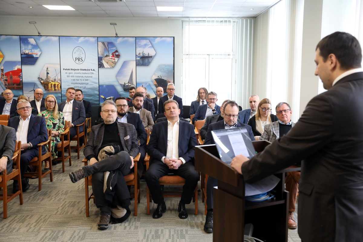 FORUM OKRĘTOWE: jak obronić polskie firmy przed skutkami CBAM i rosnących ceł na stal